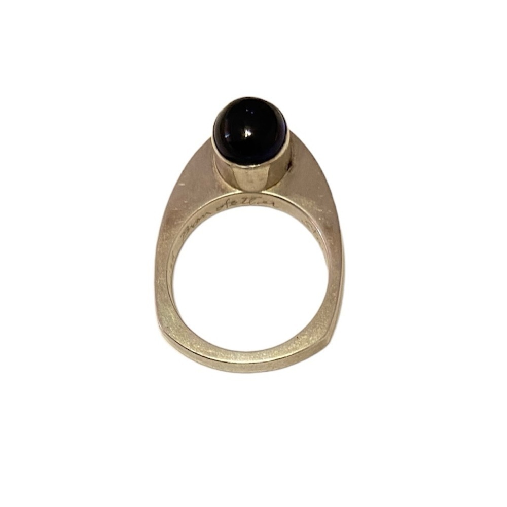 Artist Signed Silver Ring with Stone on Side Size 7.5